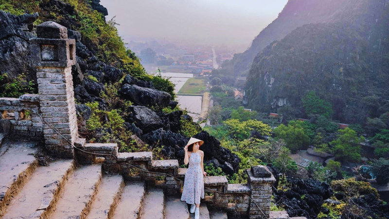 Hành Trình Trekking Cúc Phương Hang Múa và Hoa Lư (8)